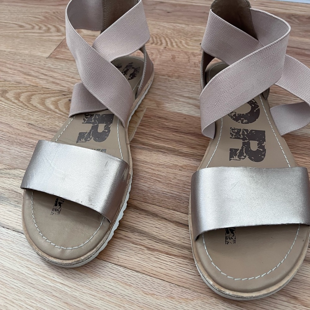 Sorel Ella Sandals